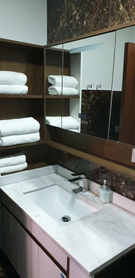 Apartmani Armonia เปราสต์ ห้อง รูปภาพ